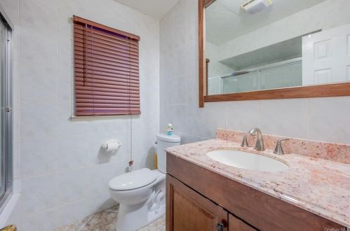 107 Barnes Rd, Washingtonville NY  10992-1933 exterior