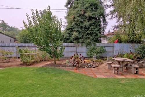 1087 Via Verona Dr, Chico CA  95973-1030 exterior