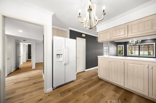 717 Laurel Ave, Glendora CA  91741-2805 exterior