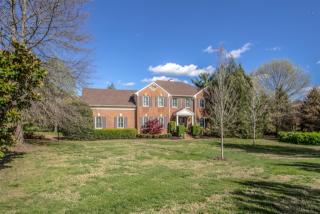 9421 Chesapeake Dr, Brentwood, TN 37027-8703