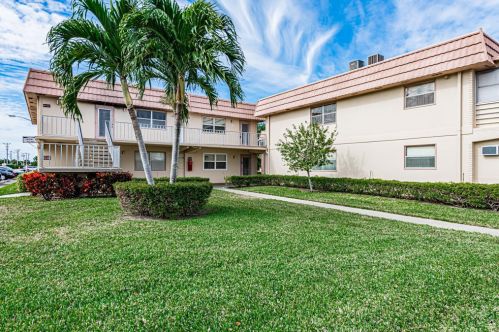 458 Saxony J, Delray Beach, FL 33446-1018