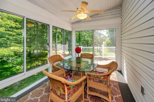 413 Yorktown Blvd, Locust Grove VA  22508-5118 exterior