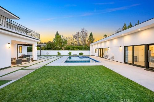 18852 Canyon Crest Dr, Orange CA 92861-2806 exterior