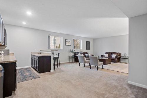 2856 Crosshurst Ct, Darbydale OH  43123-8087 exterior