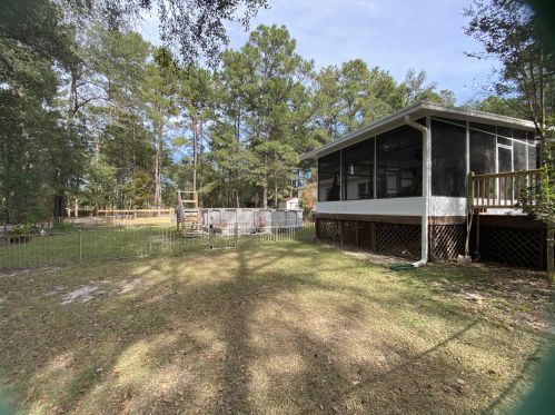 304 Mookees Ln, Cross SC  29436-9102 exterior