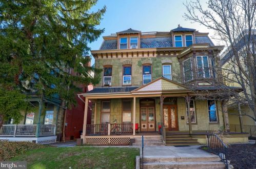 725 Duke St, Lancaster, PA 17602-2066
