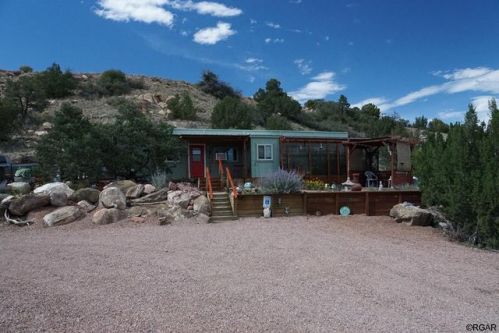 6517 Locke Mountain Rd, Florence, CO 81226-8924