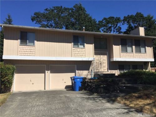7107 95th Ave, Lakewood, WA 98498-4058