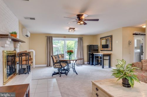 289 Packett Dr, Charles Town WV  25414-5099 exterior