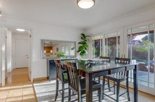 1640 Kentfield Ave, Redwood City CA  94061-2706 exterior