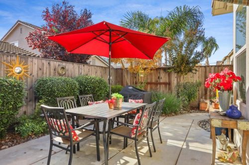 2058 Katnich Ln, Lodi CA  95242-4805 exterior