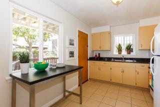 186 Liberty St, San Francisco CA  94110-2218 exterior