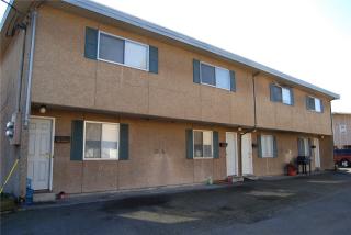 703 Woodford Ave, Kent, WA 98031-3068