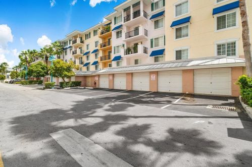 255 3rd Ave, Delray Beach, FL 33444-3749