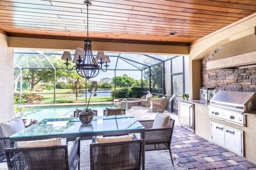 9272 Veneto Pl, Naples, FL 34113-7724