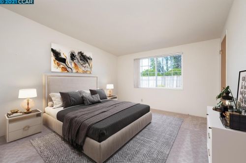 1737 El Toro Way, Pinole CA  94564-2116 exterior