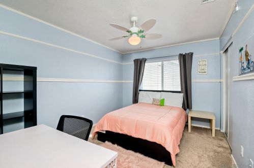 33551 Maplewood Ct, Temecula CA  92592-1832 exterior
