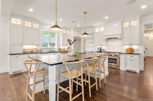 2270 Cook St, Denver CO  80210-4916 exterior