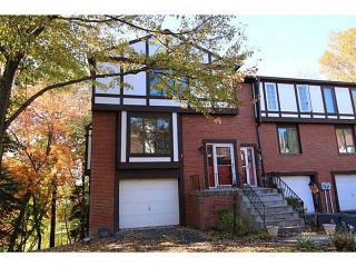 208 Little Hollow Dr, Sewickley, PA 15143-8971