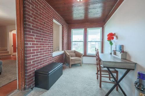 2171 Glenside Ave, Cincinnati OH 45212-1140 exterior