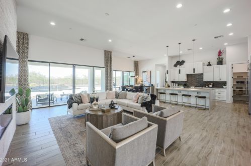 39383 29 Ave, Phoenix AZ 85009-5712 exterior