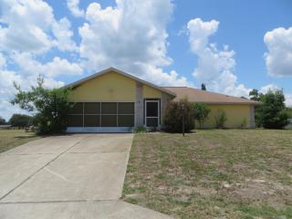 8860 Maplewood St, Inverness, FL 34450-7370