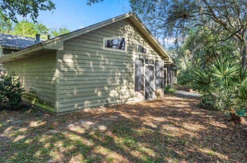 4858 Apopka Vineland Rd, Orlando FL 32818-8431 exterior