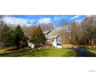 3 Owl Ln, Warwick NY  10990-2343 exterior