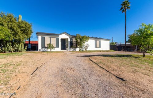 611 97th St, Mesa, AZ 85207-6205