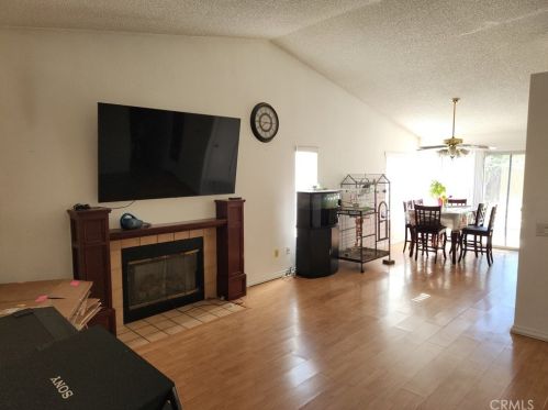751 Avenue, Lancaster, CA 93534-7428