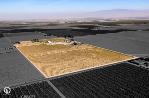 15414 Cuda Dr, Bakersfield CA  93307-9279 exterior