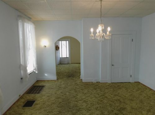 900 Enright Ave, Cincinnati OH 45205-1703 exterior