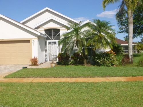 4685 Varsity Cir, Lehigh Acres, FL 33971-2064