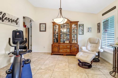 4845 20th Ave, Naples FL  34117-9125 exterior