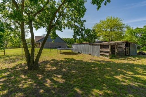 7602 Gussie Nell Davis Dr, Greenville TX  75402-4783 exterior