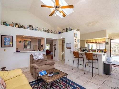 305 Mallard Ln, Daytona Beach FL 32119-8719 exterior