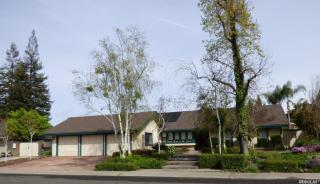 2225 Raintree Ln, Riverbank, CA 95367-2114