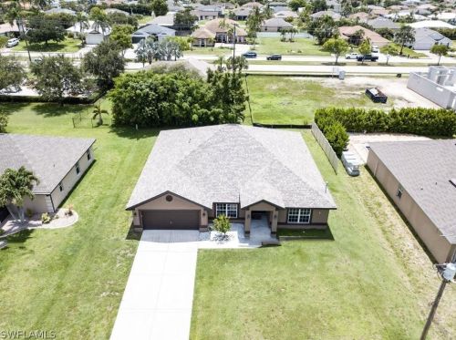 4111 16th Pl, Cape Coral, FL 33914-5655