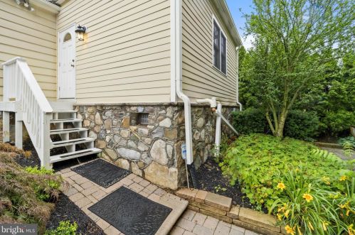 213 Loudoun St, Leesburg VA exterior