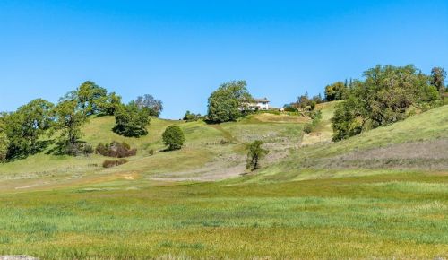 858 Sanel Dr, Ukiah CA  95482-9604 exterior