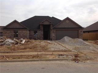 3695 Solitude St, Springdale, AR 72764-6367