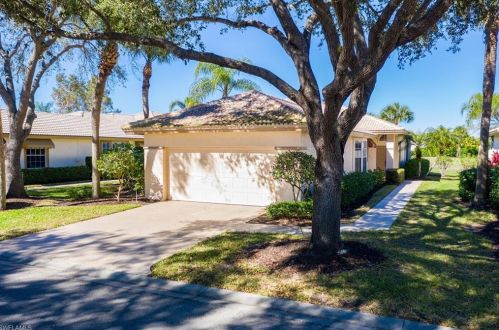 13551 Southampton Dr, Bonita Springs, FL 34135-2443