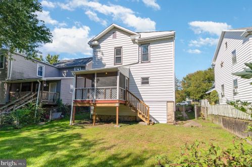 1002 Market St, Duncannon PA  17020-1820 exterior