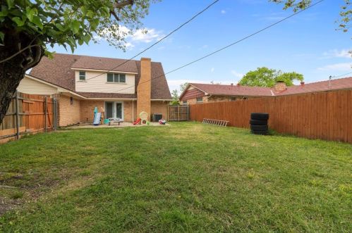 8449 Freeport Dr, Dallas TX  75228-4935 exterior