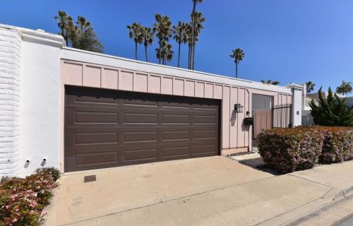 7 Jamaica Village Rd, San Diego, CA 92118-3208