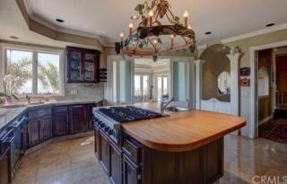 1 San Sebastian, Newport Beach CA  92660-6828 exterior