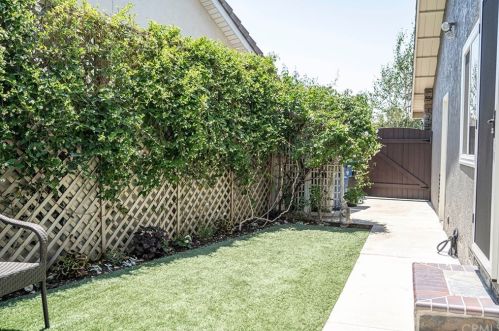 4237 Sussex Cir, Cypress CA  90630-2742 exterior