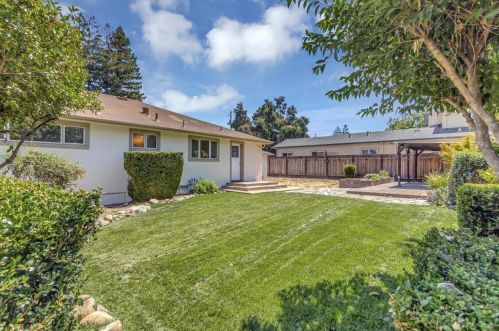 1438 Miramonte Ave, Los Altos CA 94024-5640 exterior