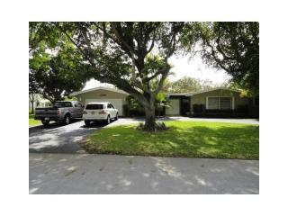 11250 73rd Ct, Miami, FL 33156-4625