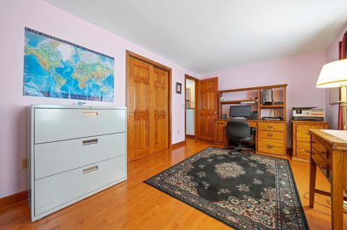 12 Ginger Dr, Goffstown NH  03045-2939 exterior